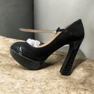 Michael Kors Padova  Black Platform Heels.. sz 7 M